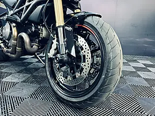 Used 2011 Ducati Monster Evo Black - Interior and Exterior details 15