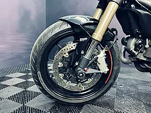 Used 2011 Ducati Monster Evo Black - Interior and Exterior details 16