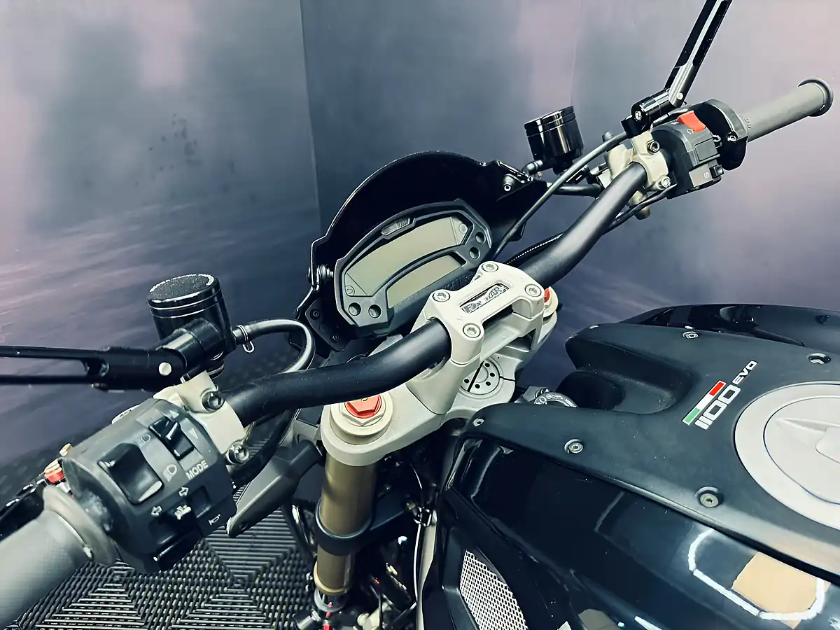 Used 2011 Ducati Monster Evo Black - Interior and Exterior details 7