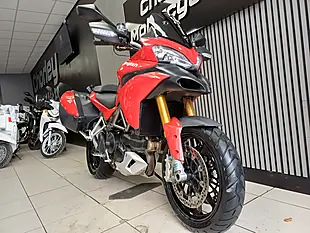 Used 2011 Ducati Multistrada 1200 Touring Red - Interior and Exterior details 8