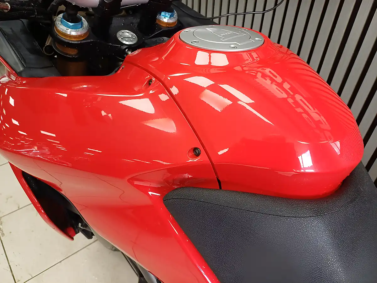 Used 2011 Ducati Multistrada 1200 Touring Red - Interior and Exterior details 9