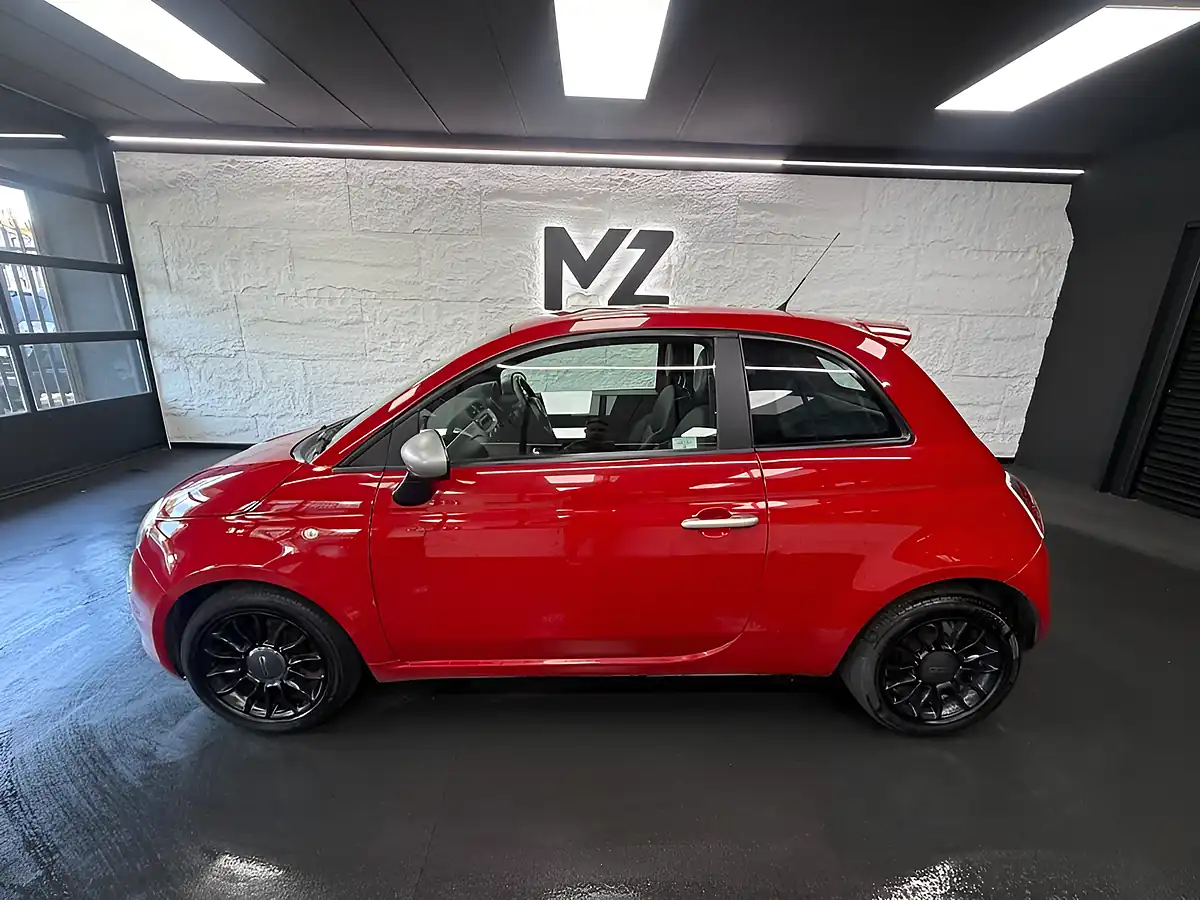 Used 2011 Fiat 500 Hatchback Red - Interior and Exterior details 12