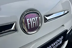 Used 2011 Fiat 500 Lounge White - Interior and Exterior details 10