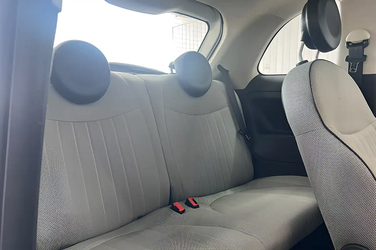 Used 2011 Fiat 500 Lounge White - Interior and Exterior details 12