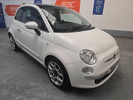 2011 FIAT 500 1.2 Lounge