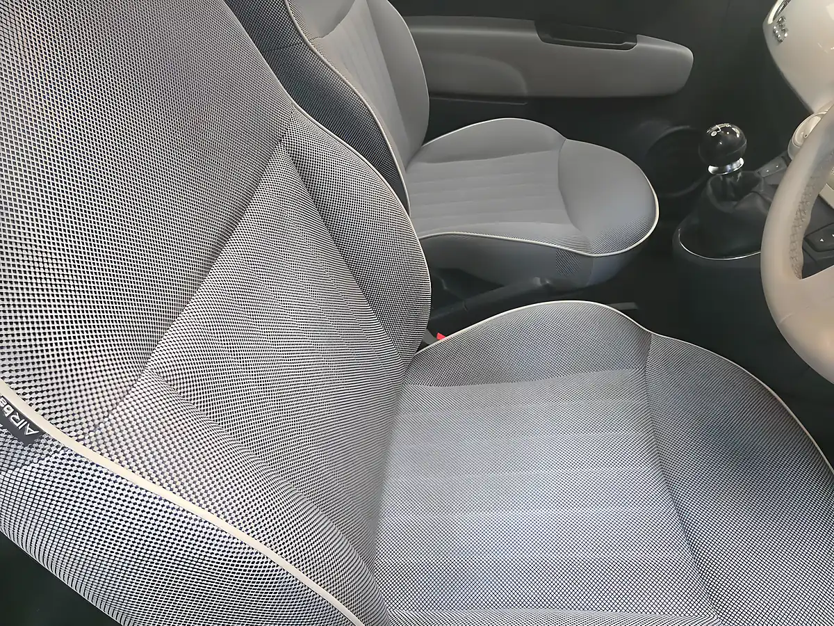 Used 2011 Fiat 500 Lounge White - Interior and Exterior details 20