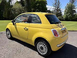 Used 2011 Fiat 500 Lounge Yellow - Interior and Exterior details 14