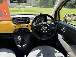 Used 2011 Fiat 500 Lounge Yellow - Interior and Exterior details 6