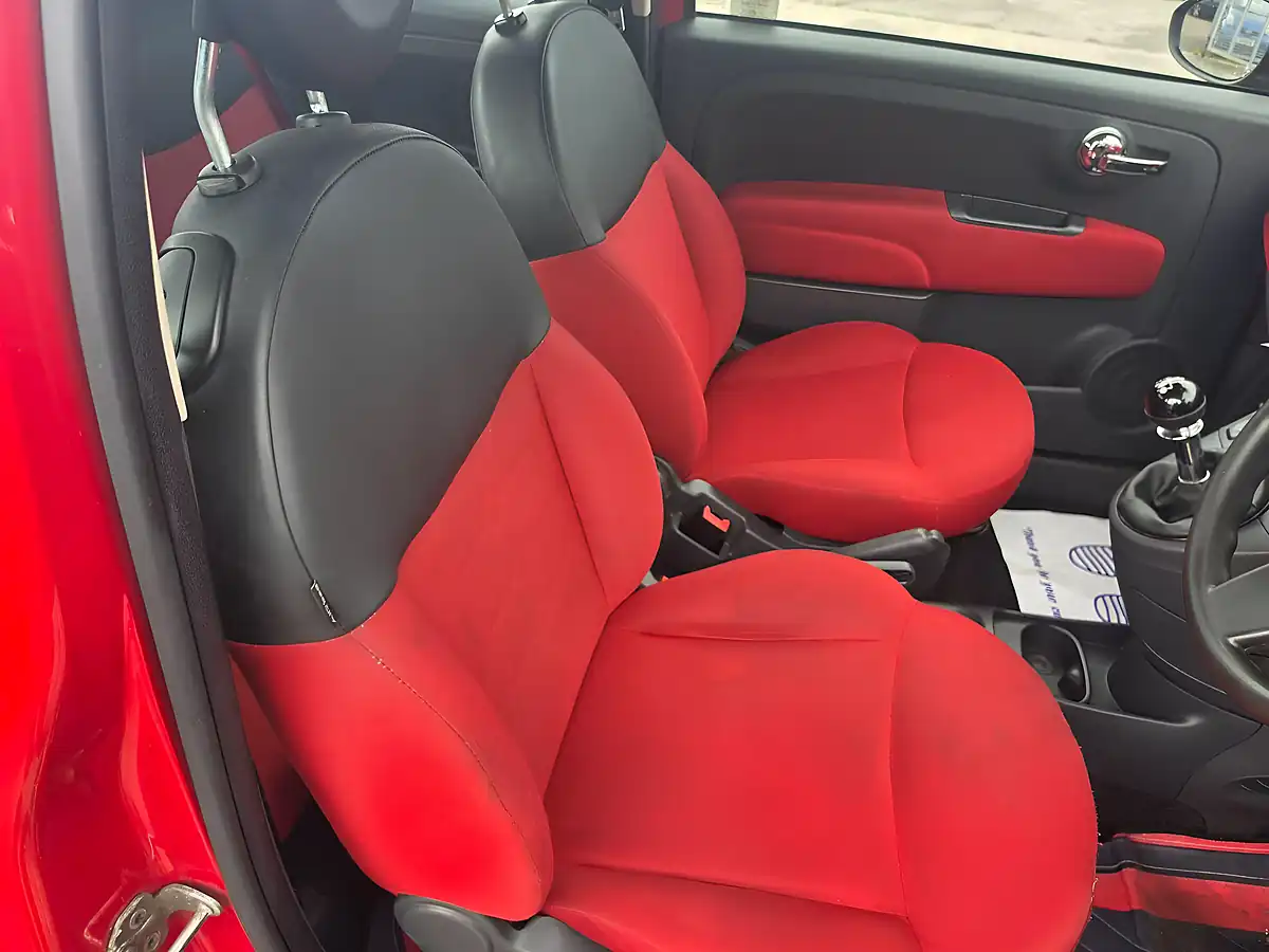 Used 2011 Fiat 500 Pop Red - Interior and Exterior details 12