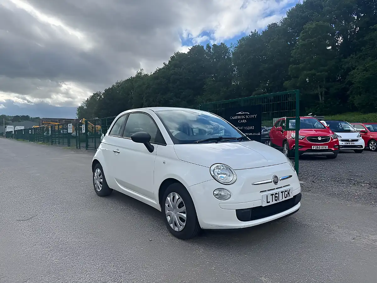 Used 2011 Fiat 500 Pop White - Interior and Exterior details 2