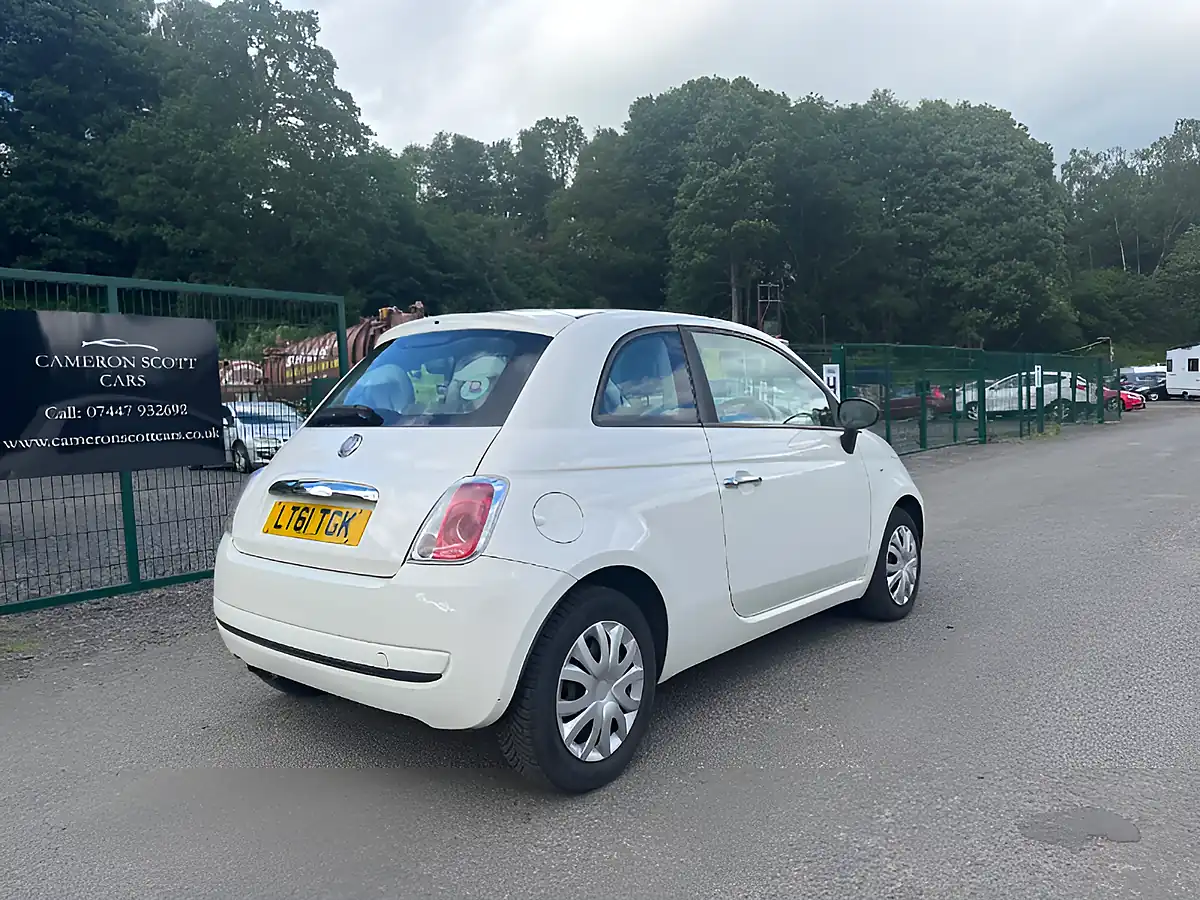 Used 2011 Fiat 500 Pop White - Interior and Exterior details 7