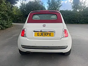 Used 2011 Fiat 500c Lounge White - Interior and Exterior details 4