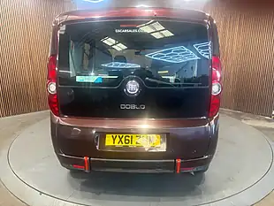 Used 2011 Fiat Doblo Mylife Red - Interior and Exterior details 10