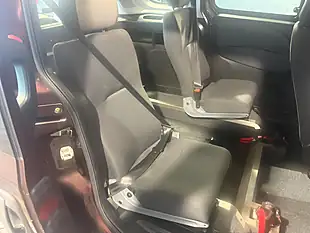 Used 2011 Fiat Doblo Mylife Red - Interior and Exterior details 15