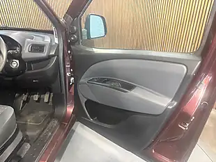 Used 2011 Fiat Doblo Mylife Red - Interior and Exterior details 16