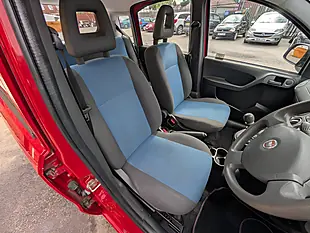 Used 2011 Fiat Panda Active Red - Interior and Exterior details 7
