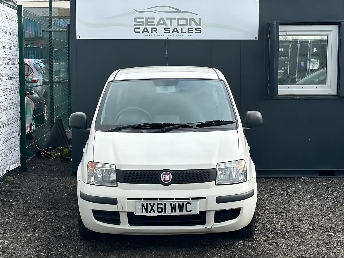 Used 2011 Fiat Panda Active White - Interior and Exterior details 2