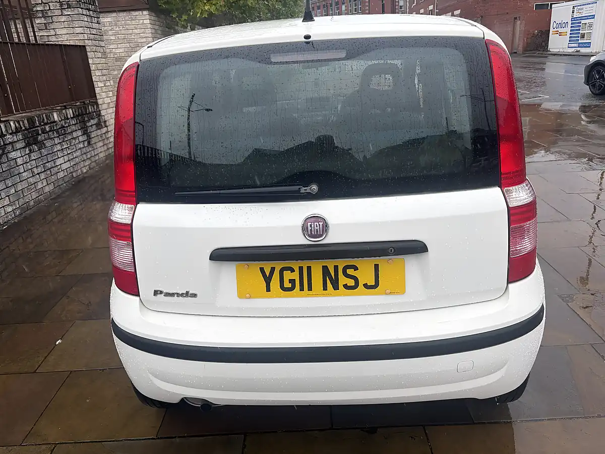 Used 2011 Fiat Panda Active White - Interior and Exterior details 10