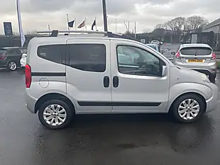 Used 2011 Fiat Qubo Trekking Silver - Interior and Exterior details 8