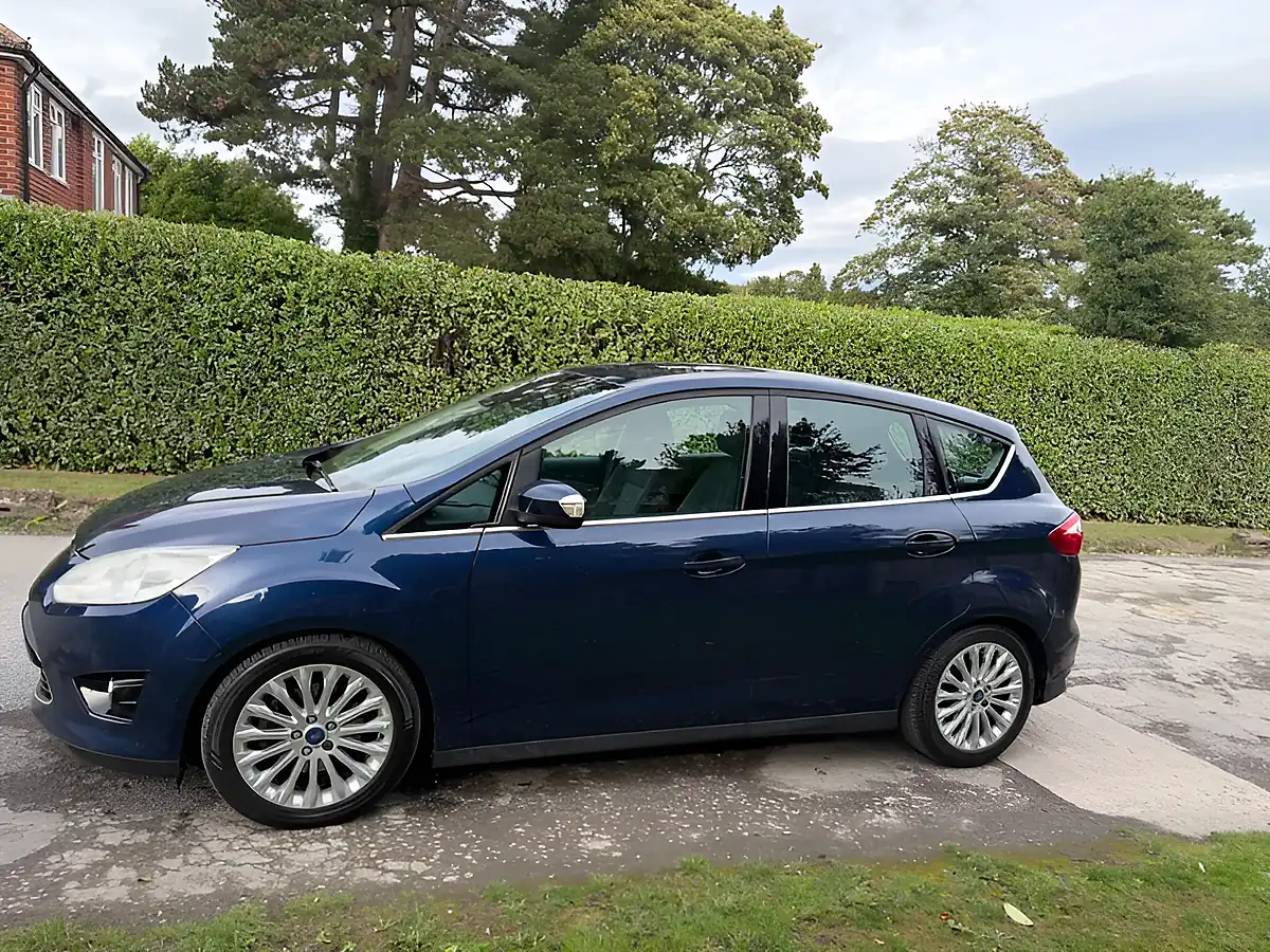 Used 2011 Ford C-Max Titanium Blue - Interior and Exterior details 8
