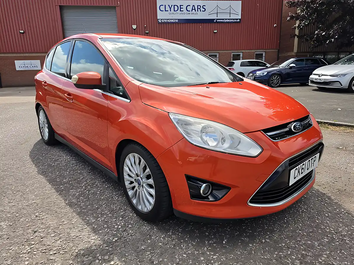 Used 2011 Ford C-Max Titanium Red - Interior and Exterior details 16