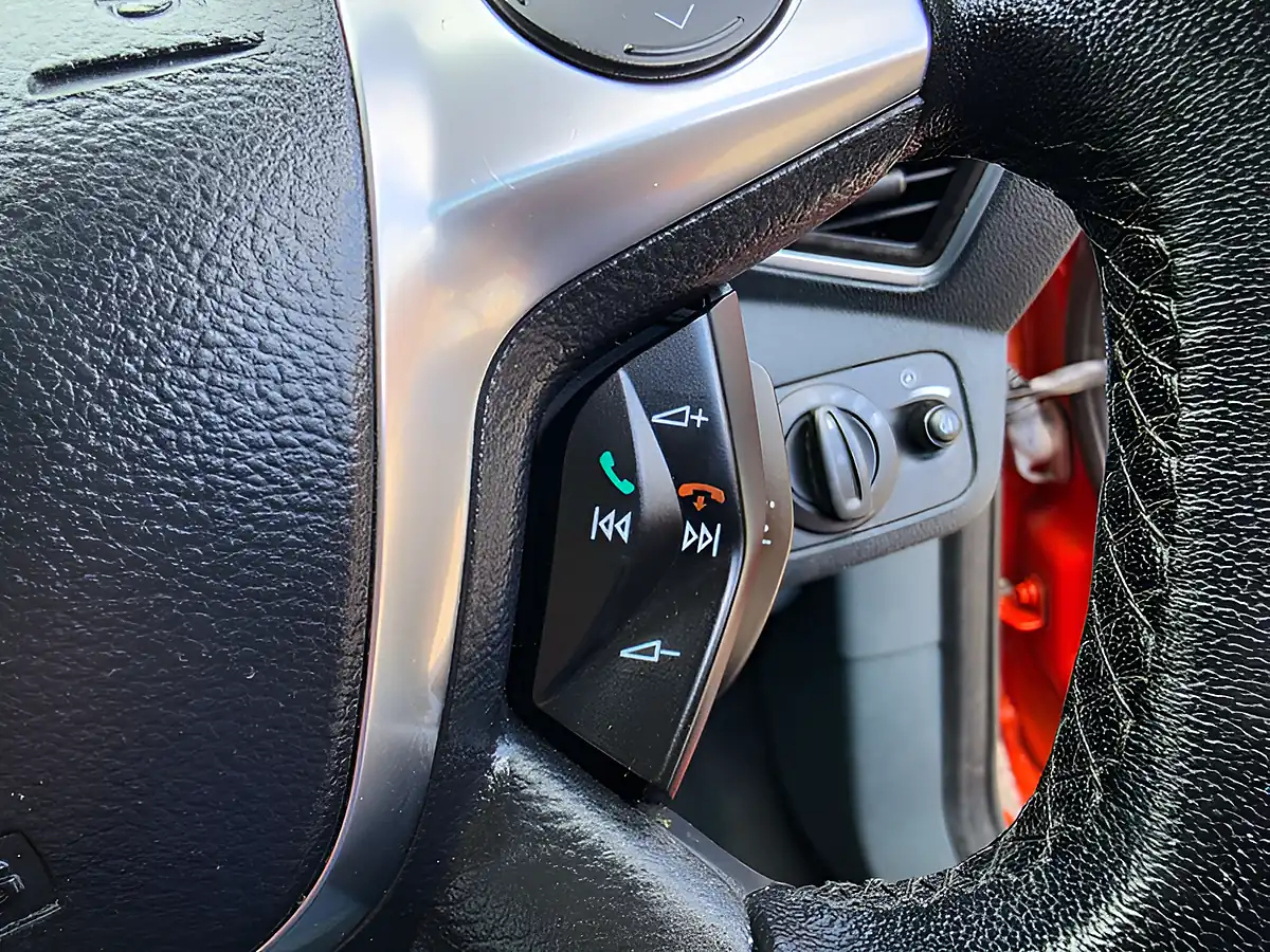 Used 2011 Ford C-Max Titanium Red - Interior and Exterior details 20