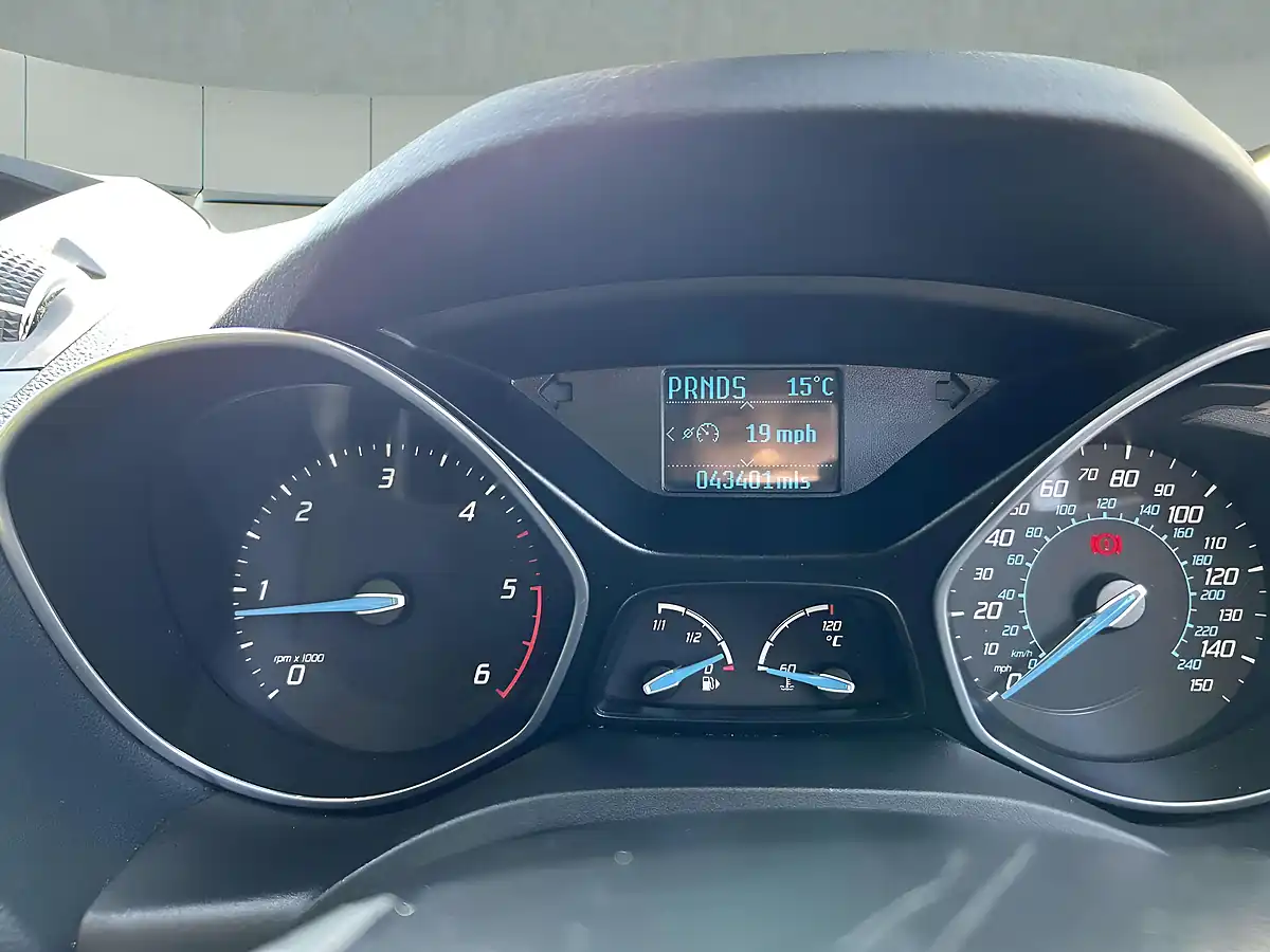 Used 2011 Ford C-Max Titanium Silver - Interior and Exterior details 16