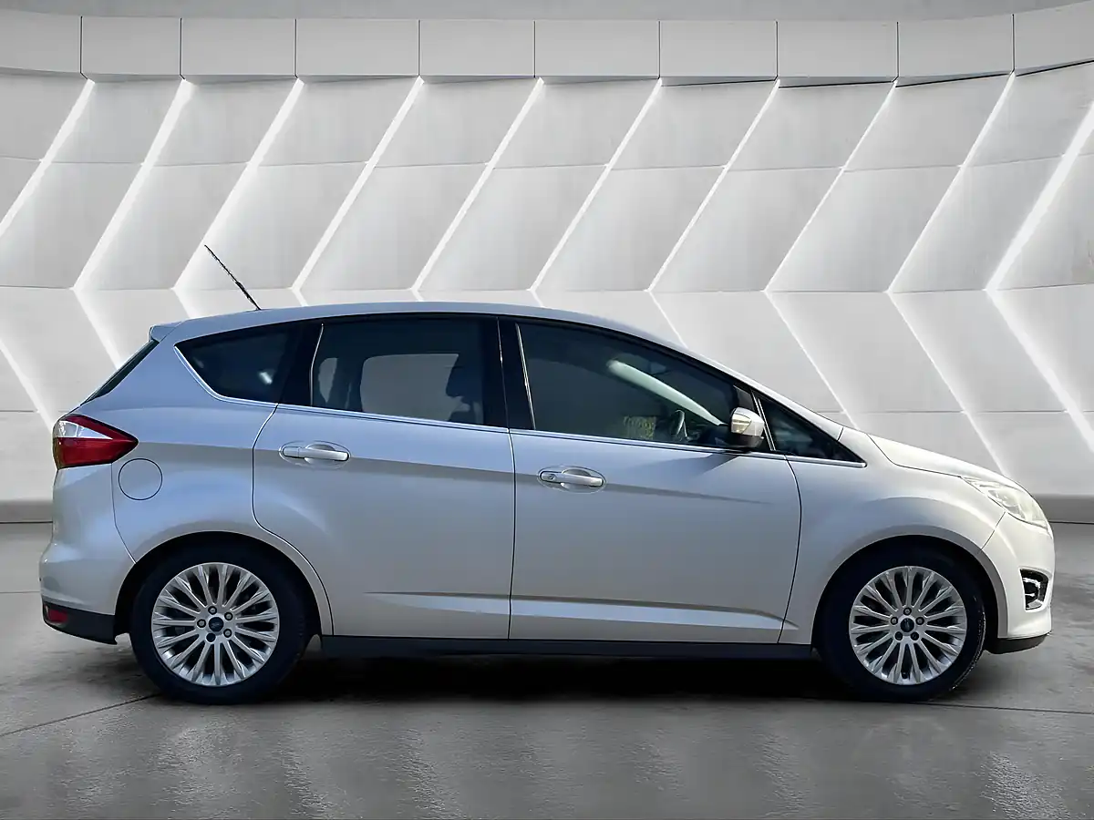 Used 2011 Ford C-Max Titanium Silver - Interior and Exterior details 5