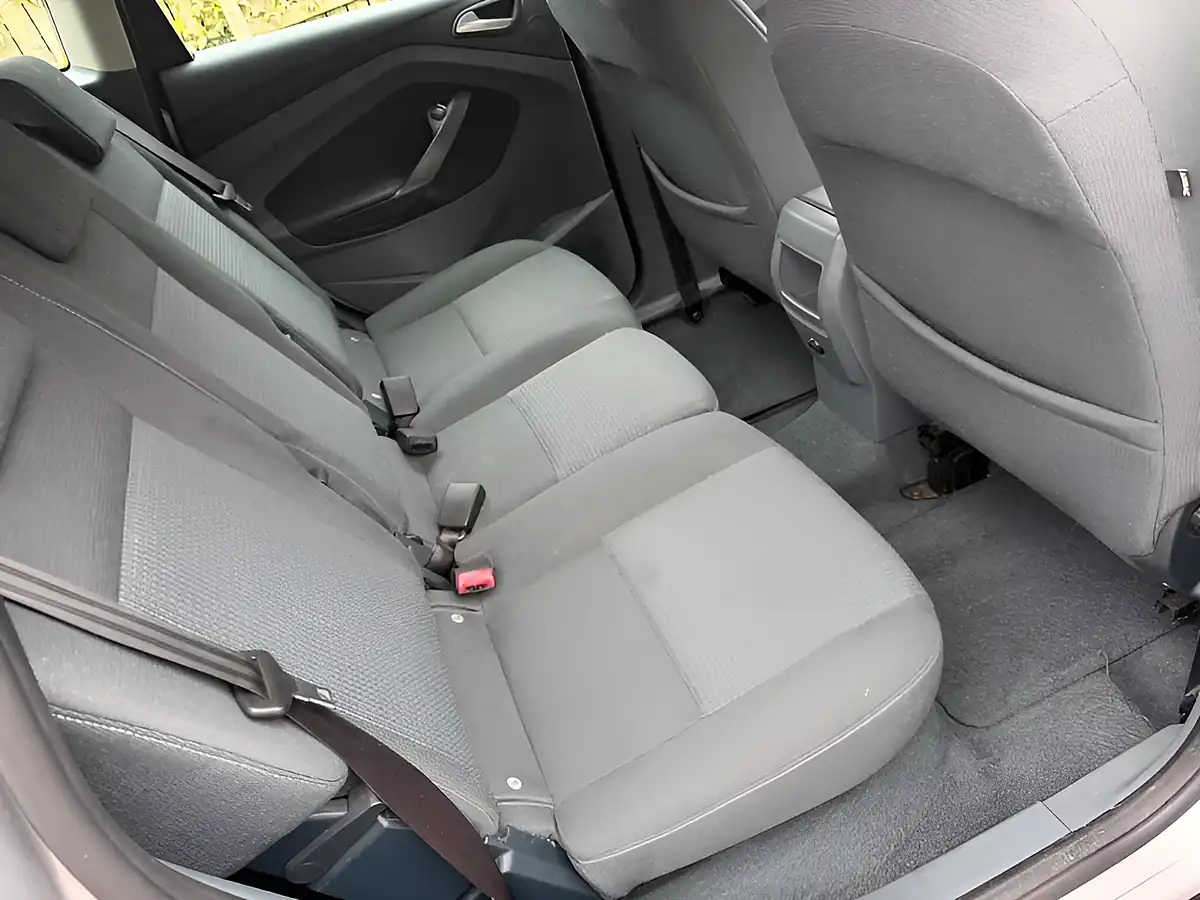 Used 2011 Ford C-Max Zetec Silver - Interior and Exterior details 16