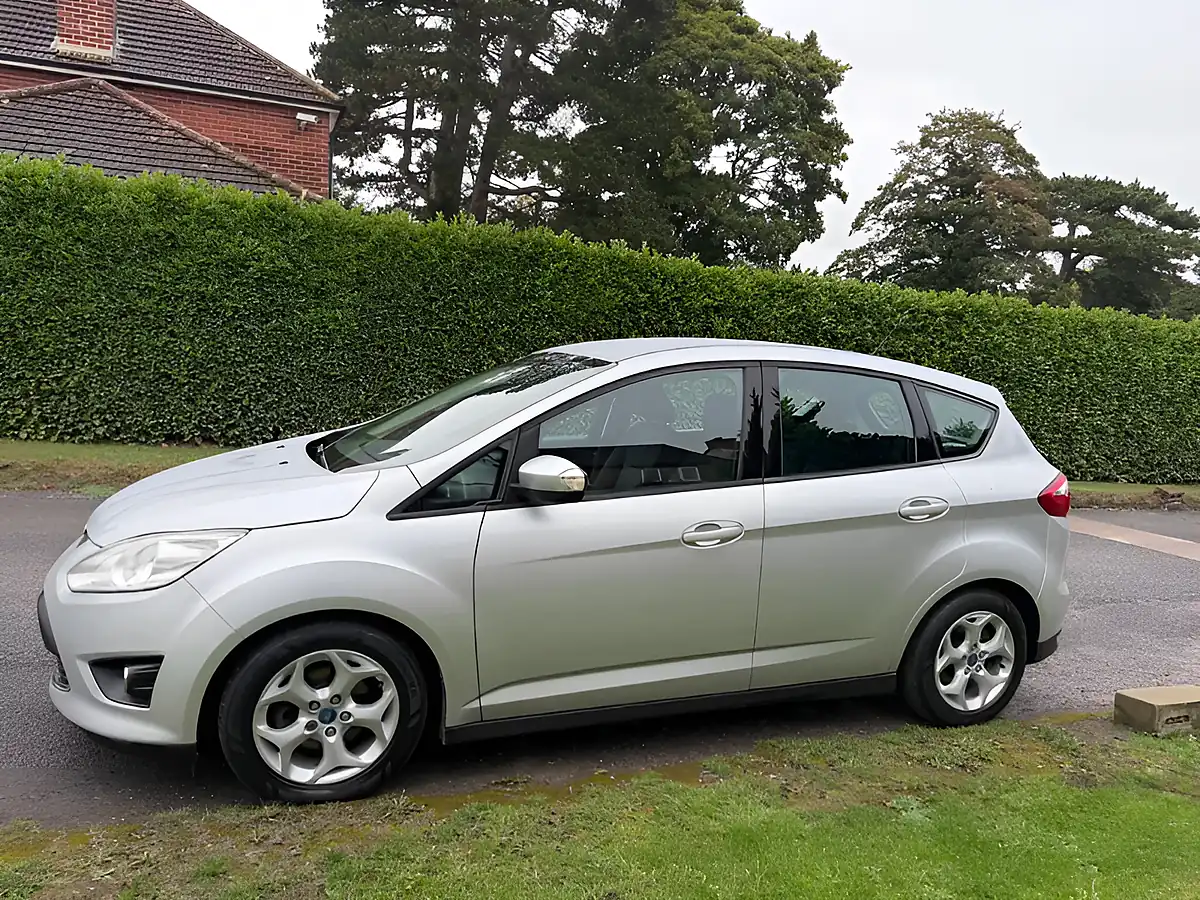 Used 2011 Ford C-Max Zetec Silver - Interior and Exterior details 8