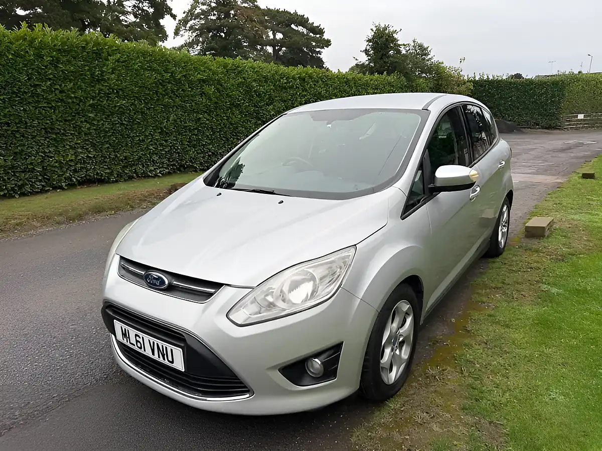Used 2011 Ford C-Max Zetec Silver - Interior and Exterior details 9