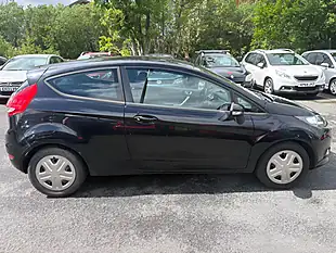 Used 2011 Ford Fiesta Edge Black - Interior and Exterior details 8