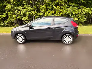 Used 2011 Ford Fiesta Edge Black - Interior and Exterior details 3