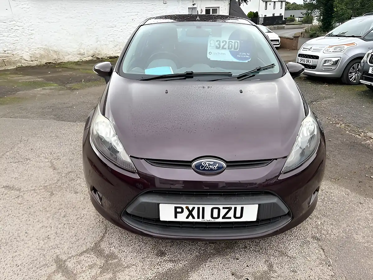 Used 2011 Ford Fiesta Edge Purple - Interior and Exterior details 4