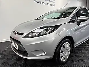 Used 2011 Ford Fiesta Edge Silver - Interior and Exterior details 11