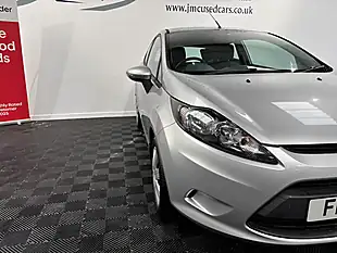 Used 2011 Ford Fiesta Edge Silver - Interior and Exterior details 14