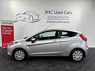 Used 2011 Ford Fiesta Edge Silver - Interior and Exterior details 6