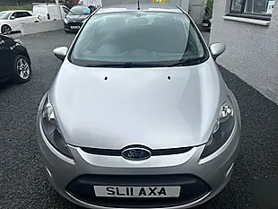 Used 2011 Ford Fiesta Edge Silver - Interior and Exterior details 3