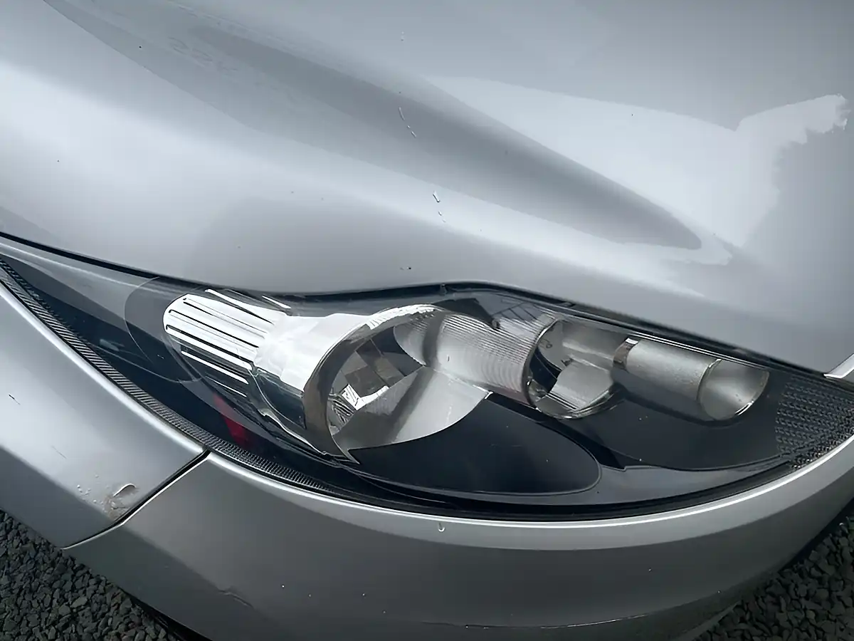 Used 2011 Ford Fiesta Edge Silver - Interior and Exterior details 8