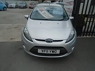 Used 2011 Ford Fiesta Edge Silver - Interior and Exterior details 2