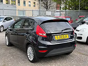 Used 2011 Ford Fiesta Titanium Black - Interior and Exterior details 4