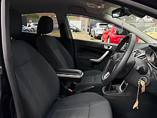 Used 2011 Ford Fiesta Titanium Black - Interior and Exterior details 7