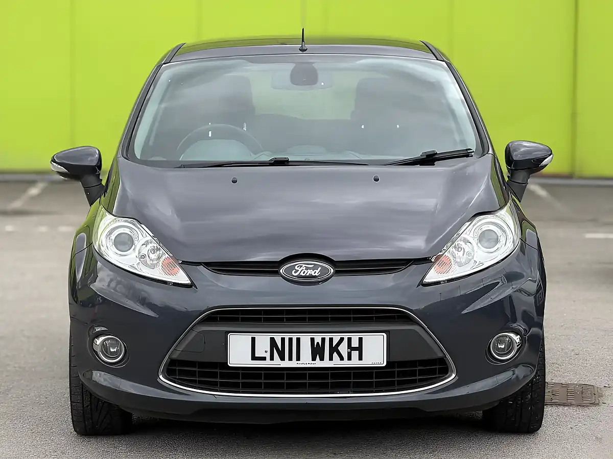 Used 2011 Ford Fiesta Titanium Grey - Interior and Exterior details 3