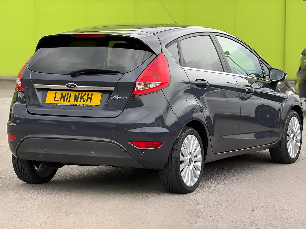 Used 2011 Ford Fiesta Titanium Grey - Interior and Exterior details 4