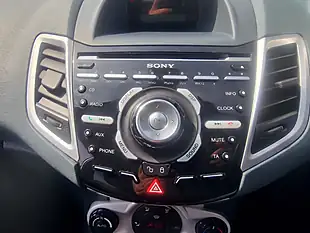 Used 2011 Ford Fiesta Titanium Silver - Interior and Exterior details 13