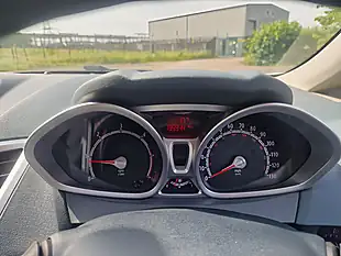 Used 2011 Ford Fiesta Titanium Silver - Interior and Exterior details 17