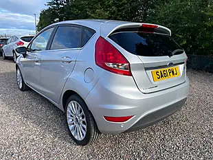 Used 2011 Ford Fiesta Titanium Silver - Interior and Exterior details 4