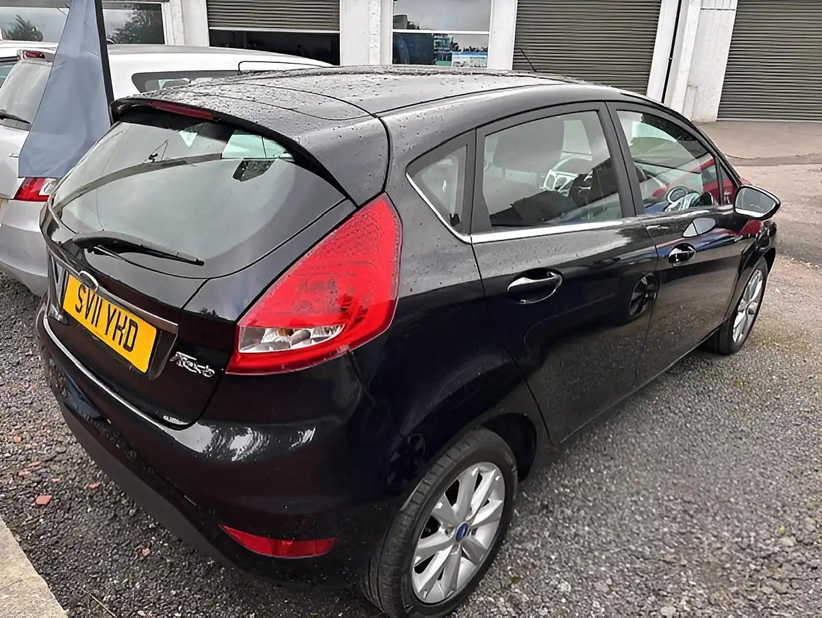 Used 2011 Ford Fiesta Zetec Black - Interior and Exterior details 4