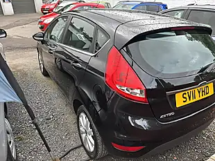 Used 2011 Ford Fiesta Zetec Black - Interior and Exterior details 5