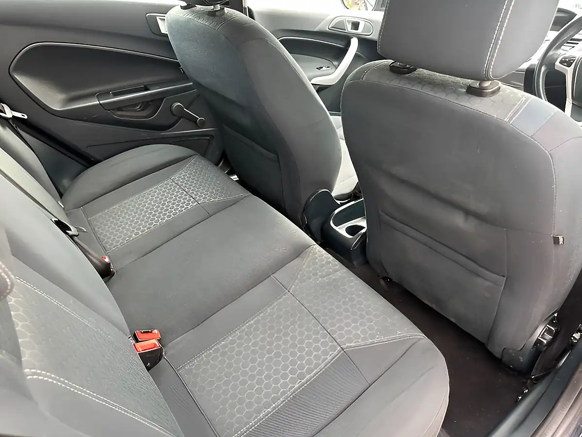 Used 2011 Ford Fiesta Zetec Black - Interior and Exterior details 18